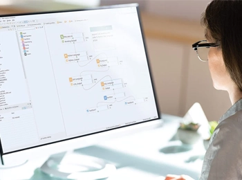 A comprehensive data analytics guide, breaking down data science complexities and helping businesses harness AI-driven insights for decision-making.